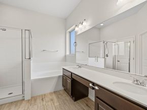 928 Centerra Hills CIR, Round Rock TX 78665