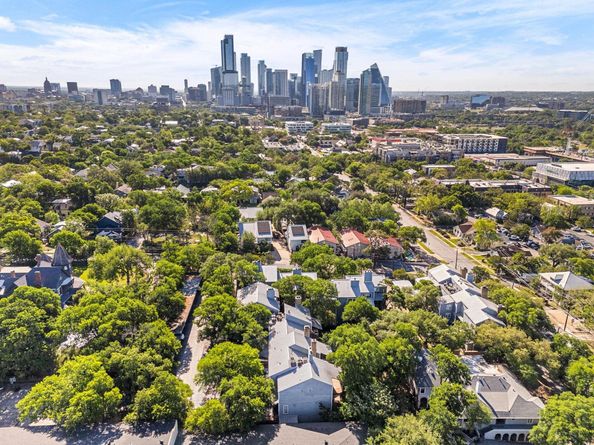 606 W Lynn ST 21, Austin TX 78703