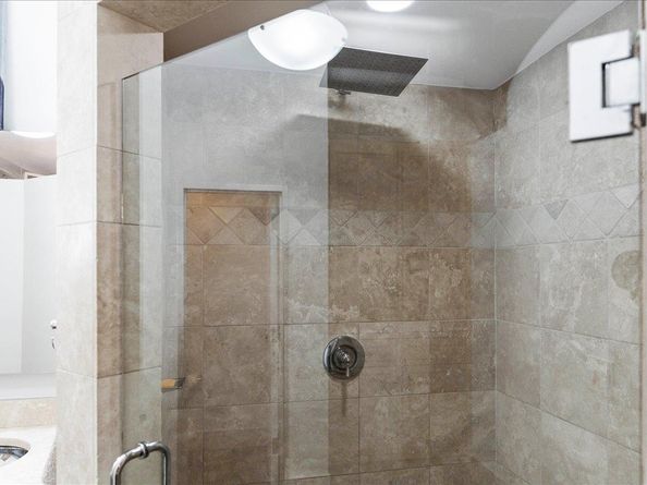 311 W 5th ST 1008, Austin TX 78701