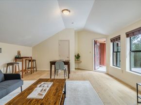 3012 S 4th ST B, Austin TX 78704