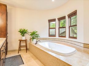 3012 S 4th ST B, Austin TX 78704