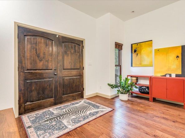 3012 S 4th ST B, Austin TX 78704