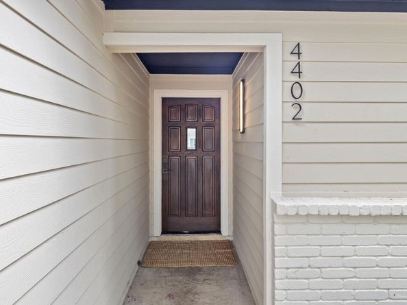 4402 Dove Springs DR, Austin TX 78744