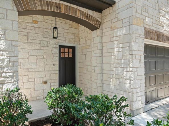 10936 Short Springs DR, Austin TX 78754