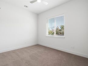 2050 Lohmans Spur RD 2203, Lakeway TX 78734