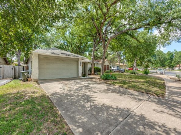 11405 Bristle Oak TRL, Austin TX 78750