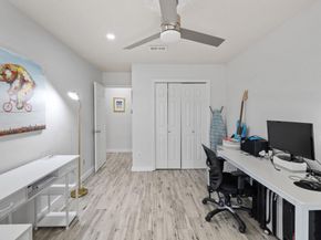 1015 E Yager LN 115, Austin TX 78753