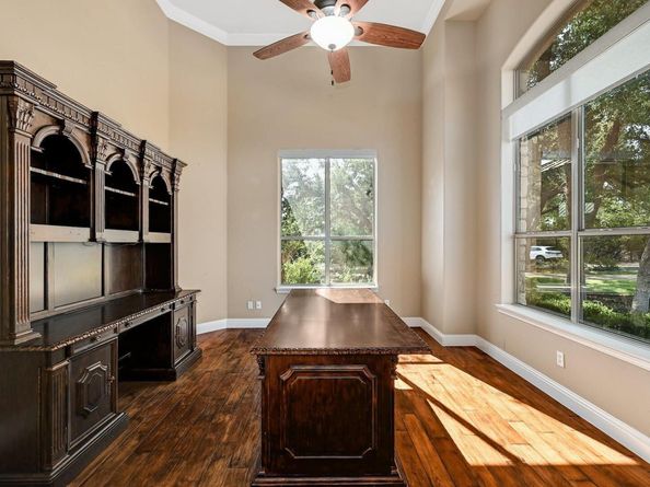 1609 Osprey Ridge LOOP, Lago Vista TX 78645