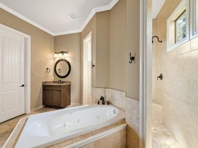 1609 Osprey Ridge LOOP, Lago Vista TX 78645