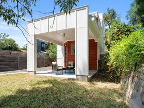 2514 E 4th ST B, Austin TX 78702