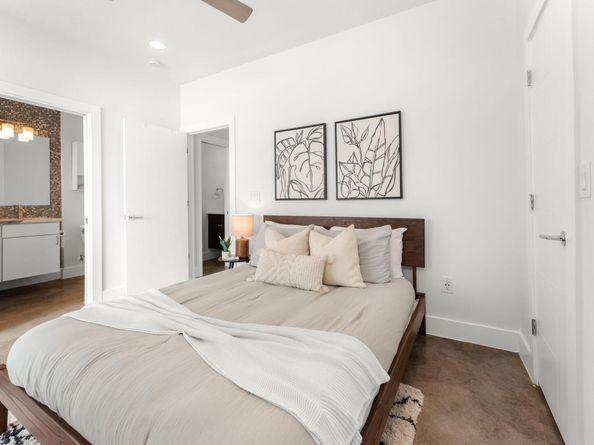 2514 E 4th ST B, Austin TX 78702