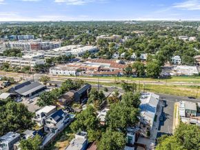 2514 E 4th ST B, Austin TX 78702
