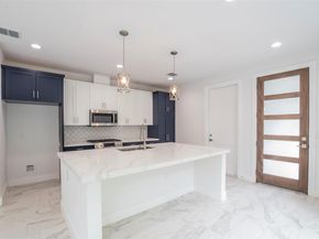 616 W Dittmar RD, Austin TX 78745