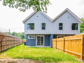 616 W Dittmar RD, Austin TX 78745