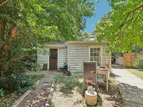 4907 Harmon Ave, Austin TX 78751