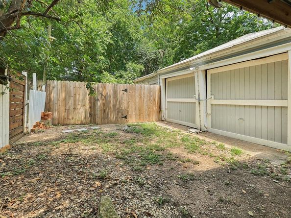 4907 Harmon Ave, Austin TX 78751