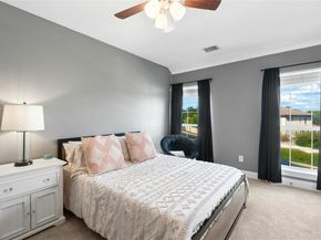 2 Heatherbloom LN, The Hills TX 78738