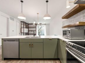 2709 E 5th ST 2203, Austin TX 78702