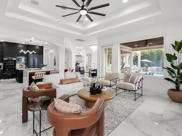 2404 University Club DR, Austin TX 78732