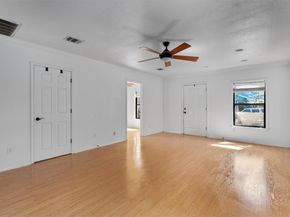 2710 E 3rd ST, Austin TX 78702