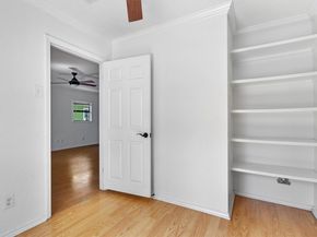 2710 E 3rd ST, Austin TX 78702