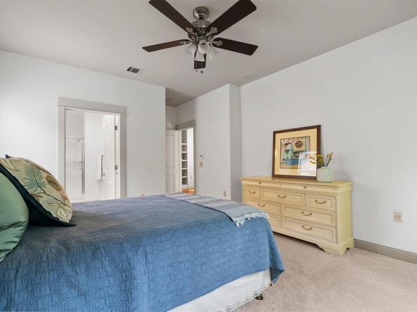 4216 Threadgill ST, Austin TX 78723