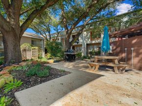 2104 Cullen Ave 7204, Austin TX 78757