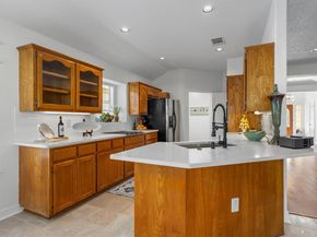 30205 Hacienda LN, Georgetown TX 78628