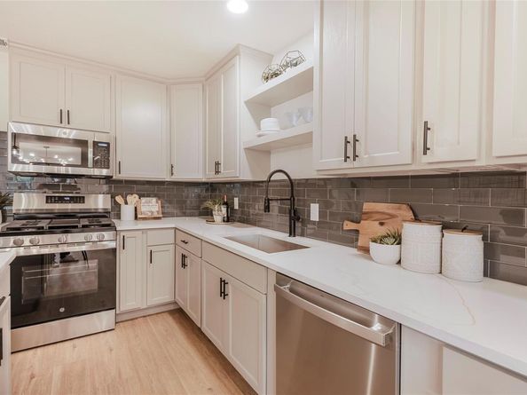 5714 Avenue D, Austin TX 78752