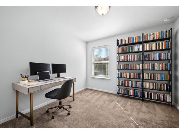 5417 Falling Leaf LN, Austin TX 78744