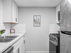 1800 Lavaca ST 307, Austin TX 78701