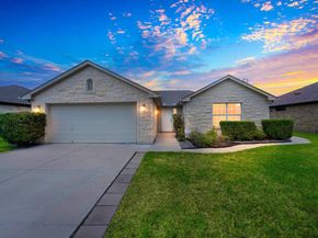 212 Valley Oaks LOOP, Georgetown TX 78626