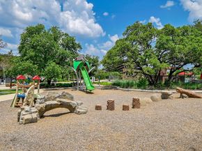 933 Donna Roland CT, Leander TX 78641