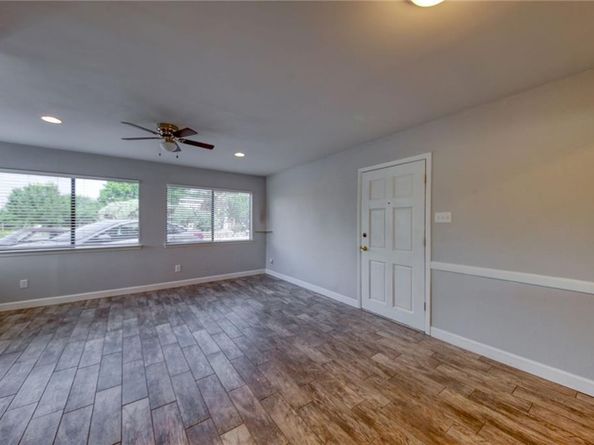 5801 Thunderbird ST B20, Lago Vista TX 78645