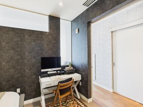 210 Lavaca ST 1809, Austin TX 78701