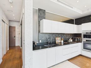 210 Lavaca ST 1809, Austin TX 78701