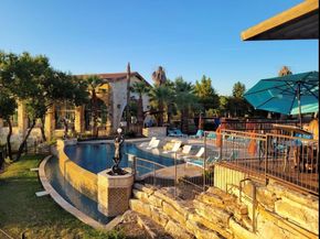 207 Coopers Crown LN, Austin TX 78738