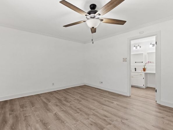 2500 Steck Ave 5, Austin TX 78757