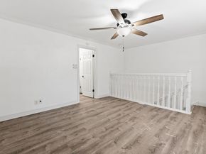 2500 Steck Ave 5, Austin TX 78757