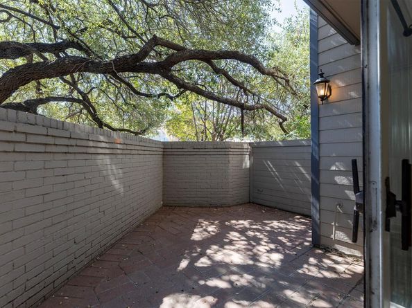 2500 Steck Ave 5, Austin TX 78757