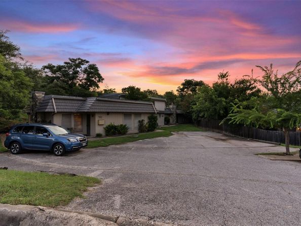 702 Castle Ridge RD C, Austin TX 78746