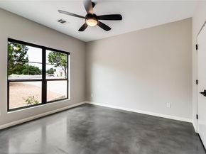 8603 Bluesky LN, Lago Vista TX 78645