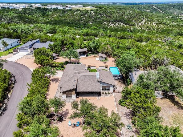 8603 Bluesky LN, Lago Vista TX 78645
