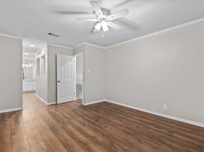 201 E Noton ST 104, Pflugerville TX 78660