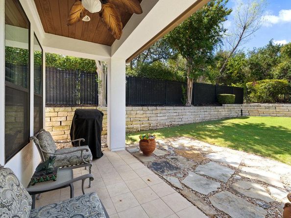 11712 Red Oak Valley LN, Austin TX 78732