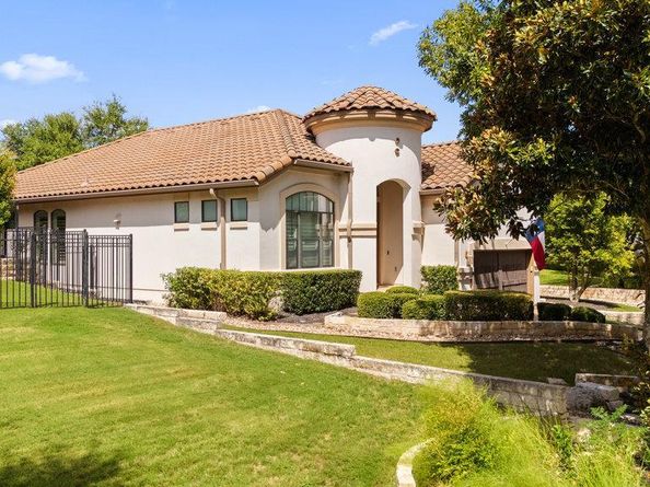11712 Red Oak Valley LN, Austin TX 78732