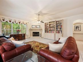 5308 Deerwood LN, Austin TX 78730