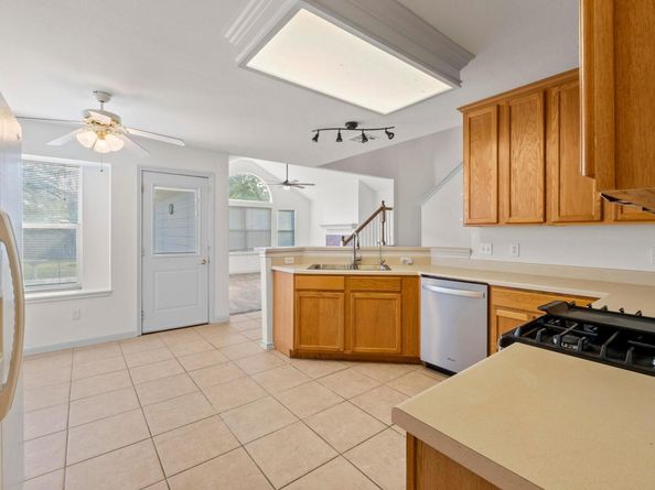202 E Custers Creek BND, Pflugerville TX 78660