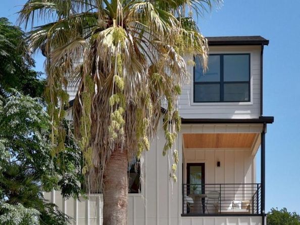 301 N Pleasant Valley RD 1, Austin TX 78702