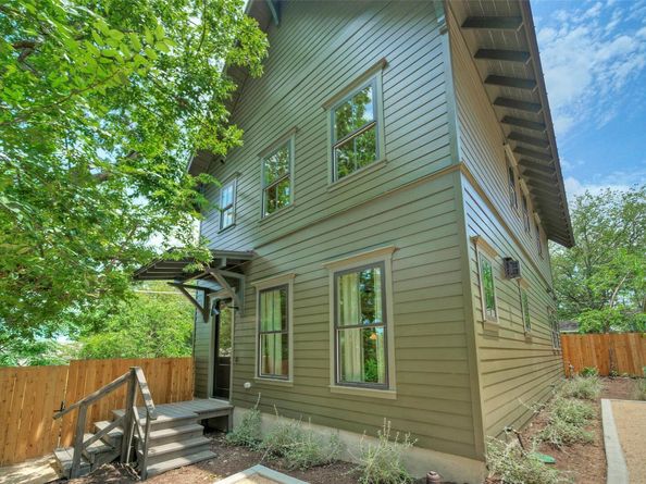 3309 Larry LN 2, Austin TX 78722